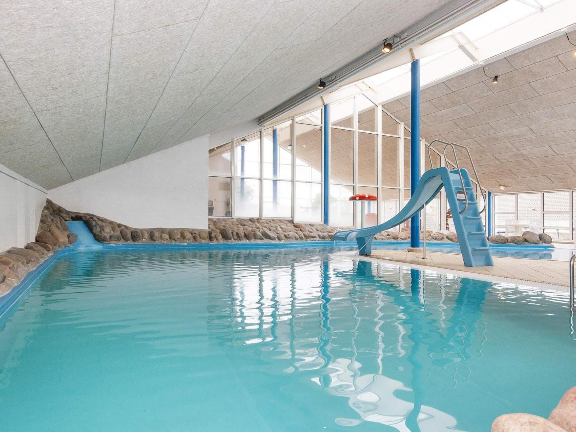 4 Person Holiday Home On A Holiday Park In Hemmet Exteriör bild