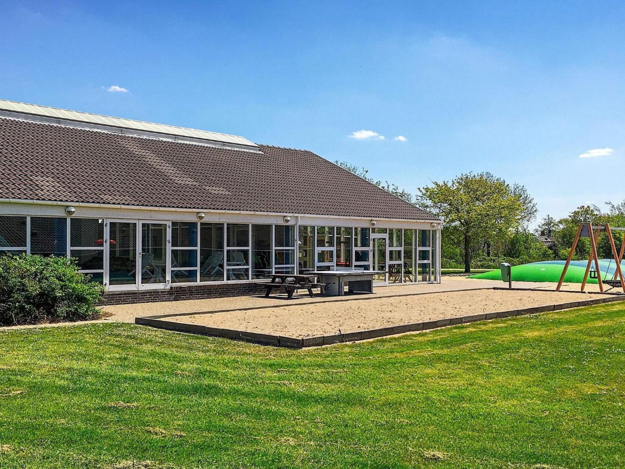 4 Person Holiday Home On A Holiday Park In Hemmet Exteriör bild