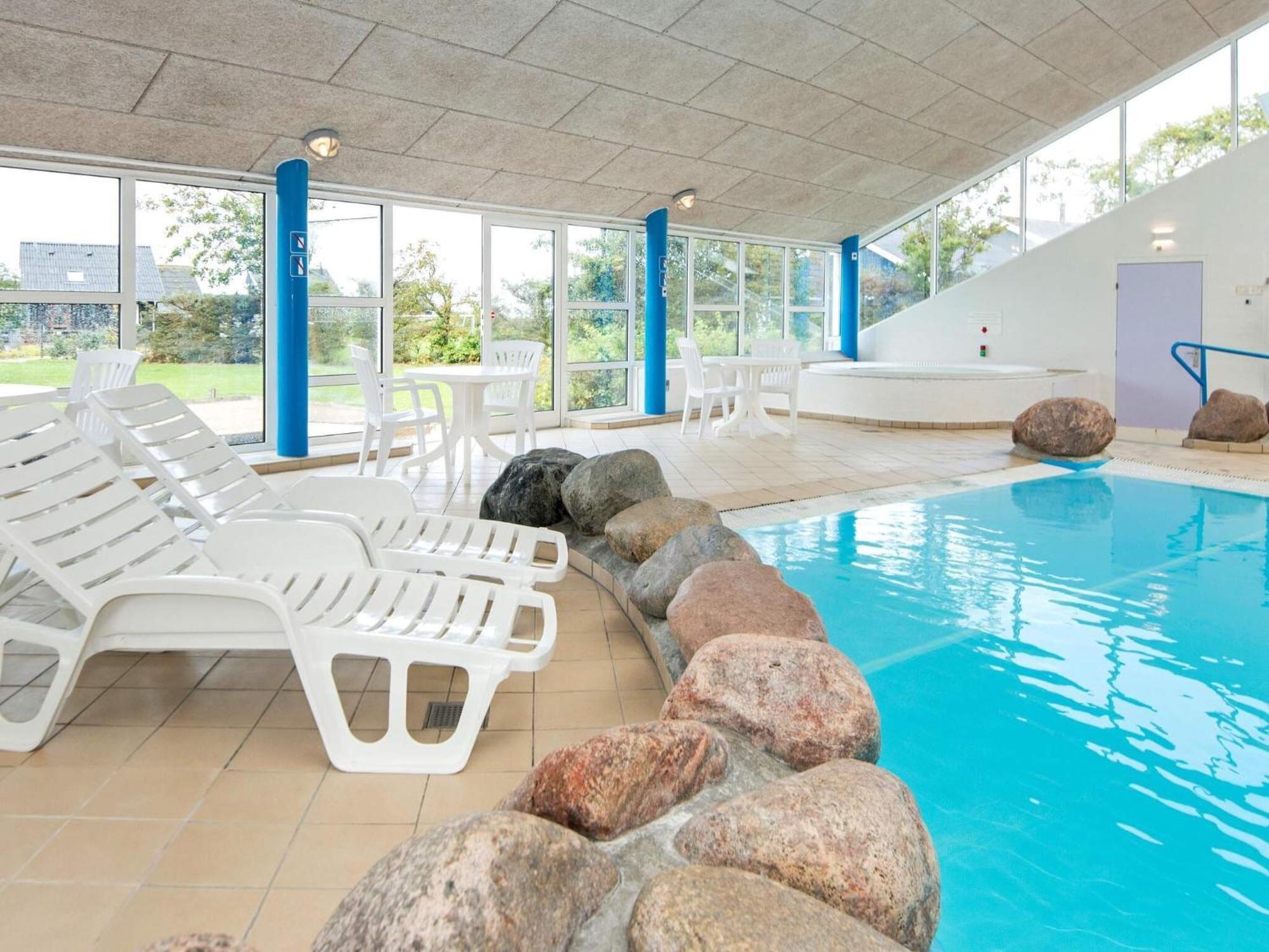 4 Person Holiday Home On A Holiday Park In Hemmet Exteriör bild