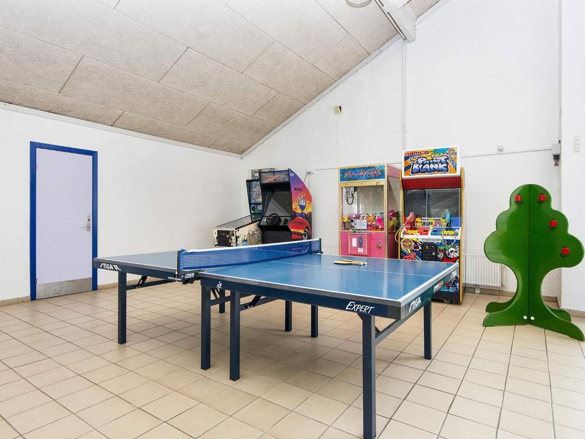 4 Person Holiday Home On A Holiday Park In Hemmet Exteriör bild